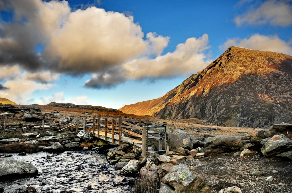 North Wales jigsaw puzzle in Bridges puzzles on TheJigsawPuzzles.com